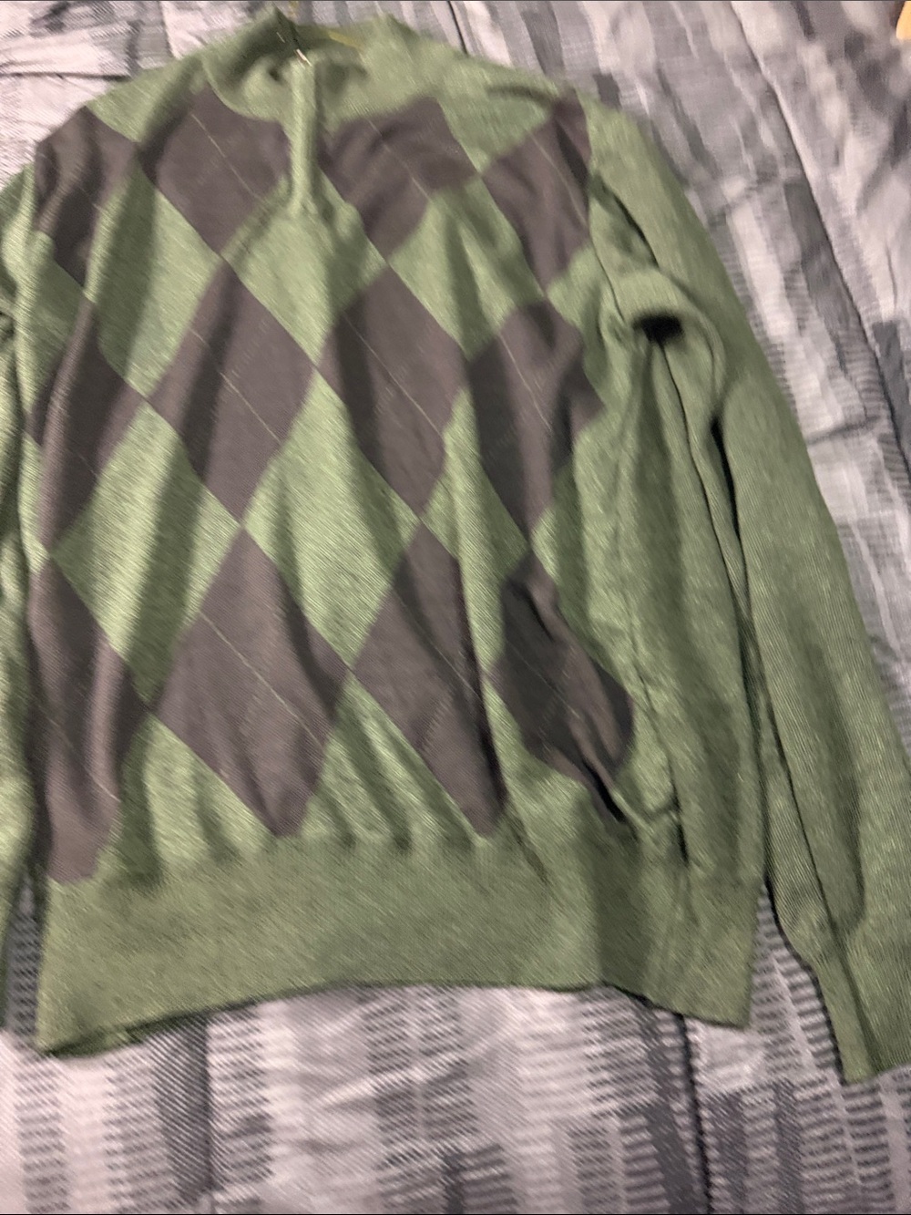 Classic Green Argyle Crewneck Sweater